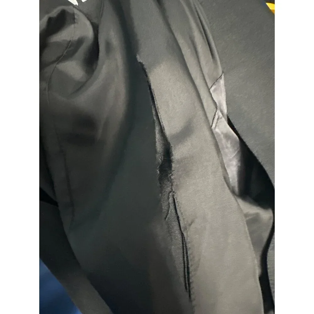 Eleanor P Brenner 10 Vintage Black Silk Jacket Cropped Blazer Deep V Embroidered - Picture 13 of 13